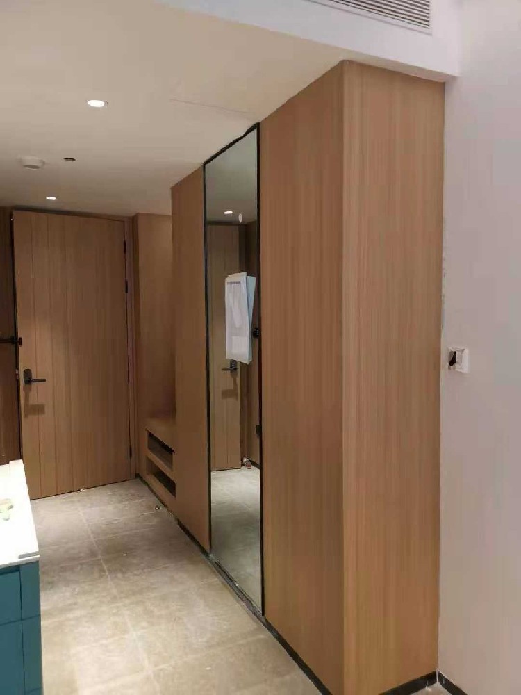 北京木纹膜翻新公司：电梯、墙面、木门一站式换装方案