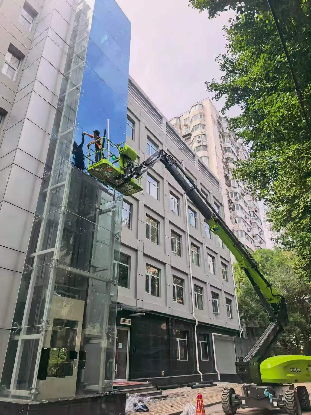 正品 3M P18 隔热膜 建筑玻璃膜 阳光房幕墙膜 阻隔紫外线 银色反光膜 正品 3M P18 隔热膜 建筑玻璃膜 阳光房幕墙膜 阻隔紫外线 银色反光膜